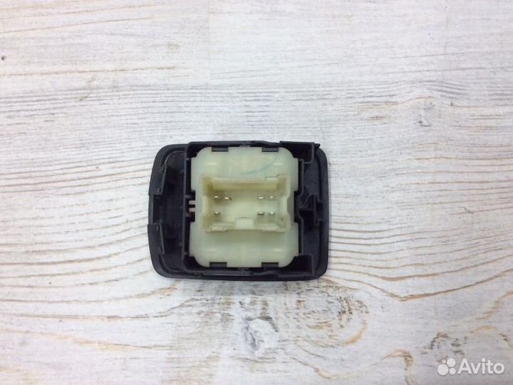 Блок управления стеклоподъемниками передний левый