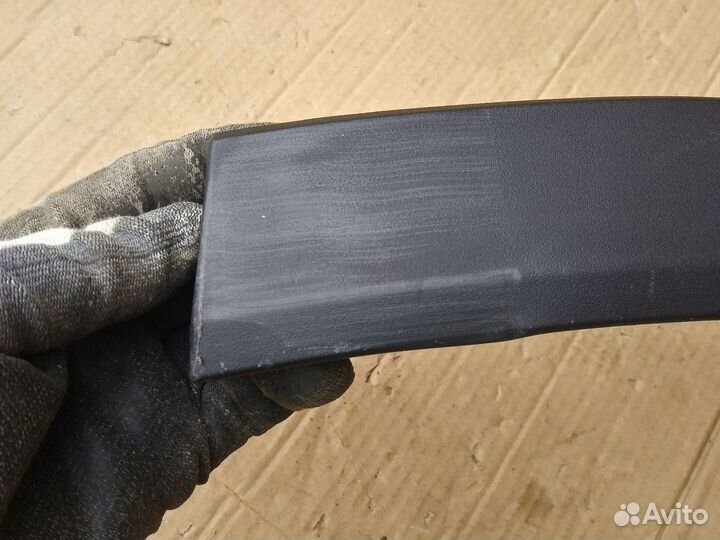 Накладка заднего левого крыла Chery Tiggo 8