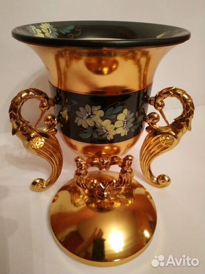 Ваза декоративная