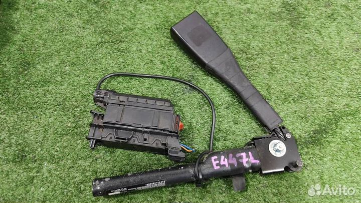 Преднатяжитель ремня левого Opel Corsa D 2011