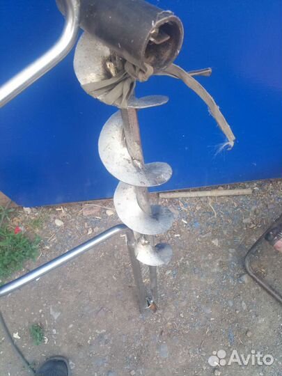 Ледобур ручной работы