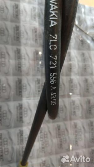 Трос стояночного тормоза VW Touareg 2002-2010