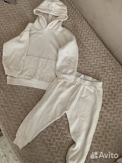 Костюм zara 104