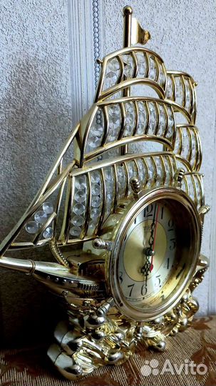 Часы настольные