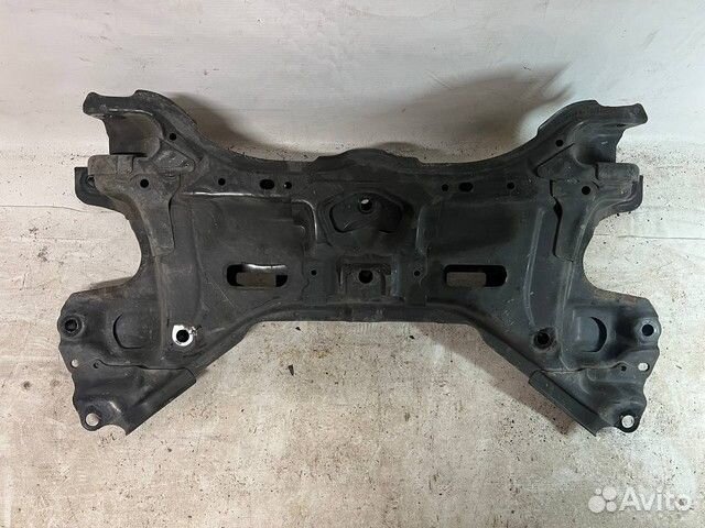 Балка передняя Honda Freed