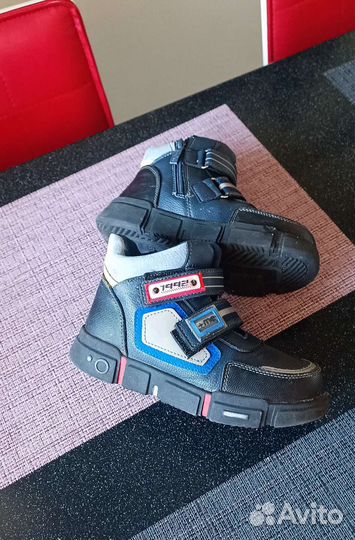 Ботинки детские размер 32