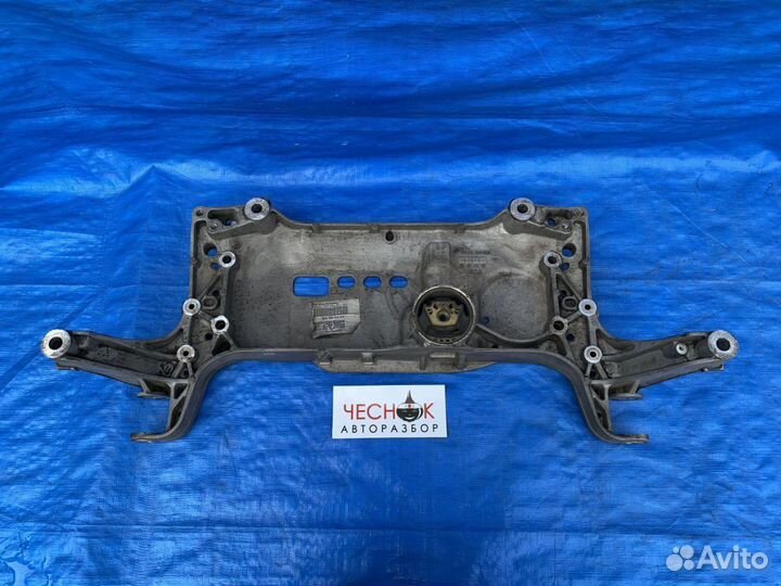 Подрамник передний балка Tiguan Audi Q3 Passat