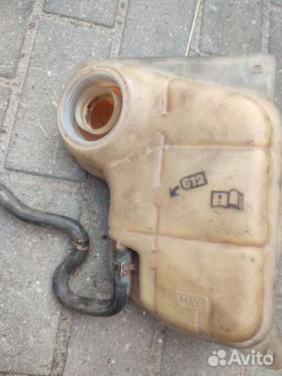 Бачок расширительный Volkswagen Passat B5