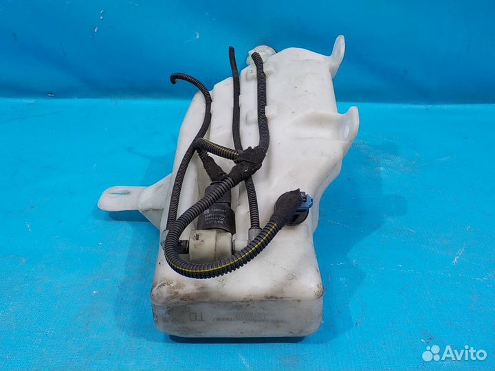 Бачок омывателя в сборе opel Insignia 2008-2017