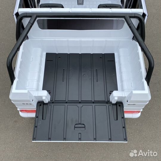 Электромобиль