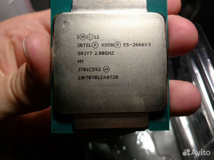 Intel xeon e5 2666 v3