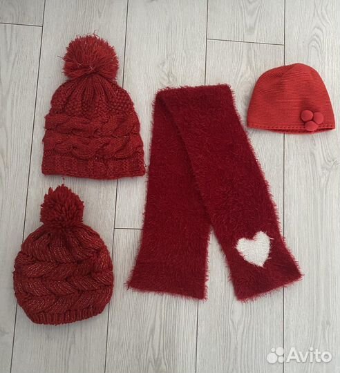 Набор шапочки и шарфик для девочки 3-5 лет