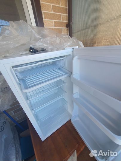 Холодильник dexp маленький