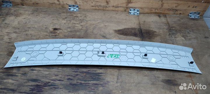 Накладка обшивка потолка задняя Volkswagen Passat