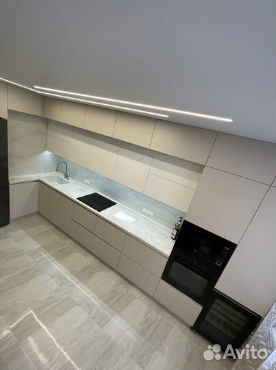 Кухонный гарнитур на заказ (нестандарт)