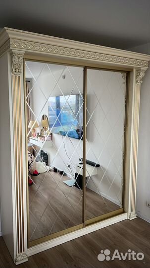 Шкаф-купе 2,38 м, патина золото или серебро