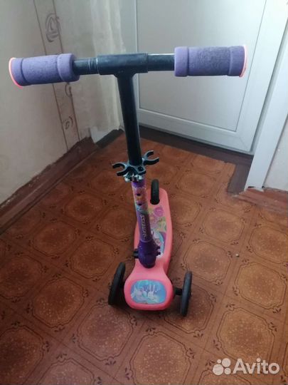 Самокат детский трехколесный