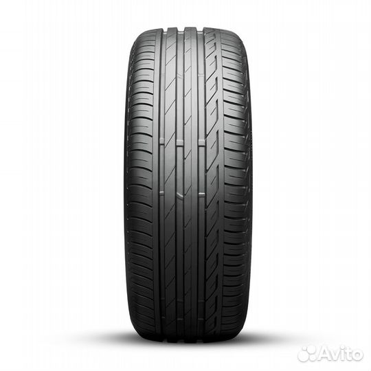 Bridgestone Turanza T001 215/45 R16 90V
