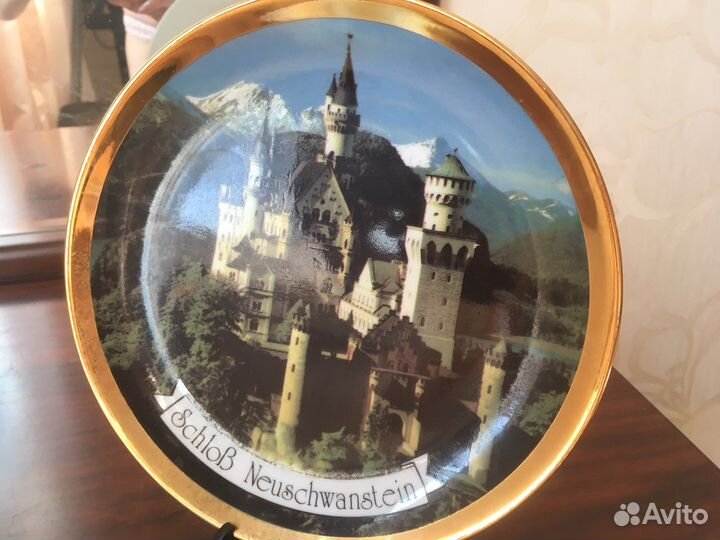 Спутниковая тарелка Германия Нойшвайшштайн