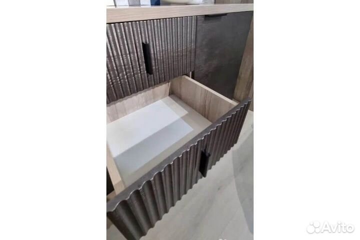 Спальный гарнитур новый