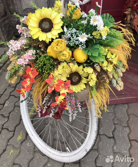 Оформление декор живыми цветами