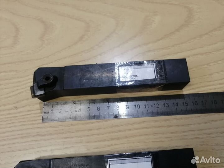 Резцы с механическим креплением пластин. СССР