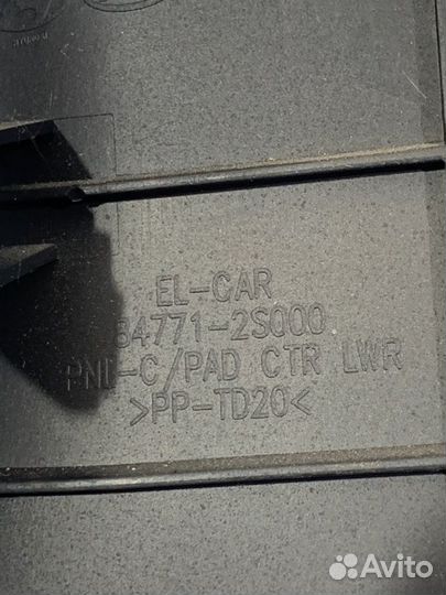 Накладка торпедо Hyundai Ix35 LM G4KD 2014