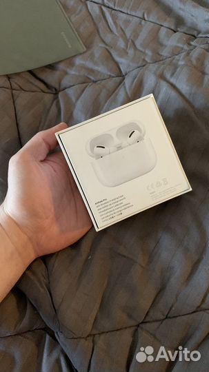 Коробка от airpods pro