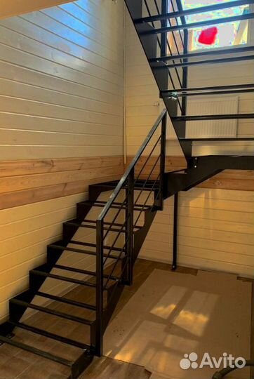 Обшивка ступеней Ясенем