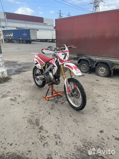 Honda cr125r