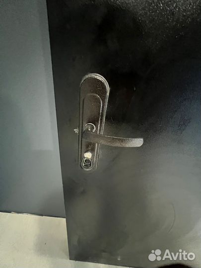 Дверь металлическая от застройщика