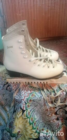 Коньки фигурные