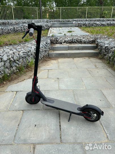Электросамокат xiaomi m365