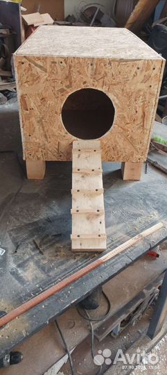 Изготовлю будку для собак и кошек