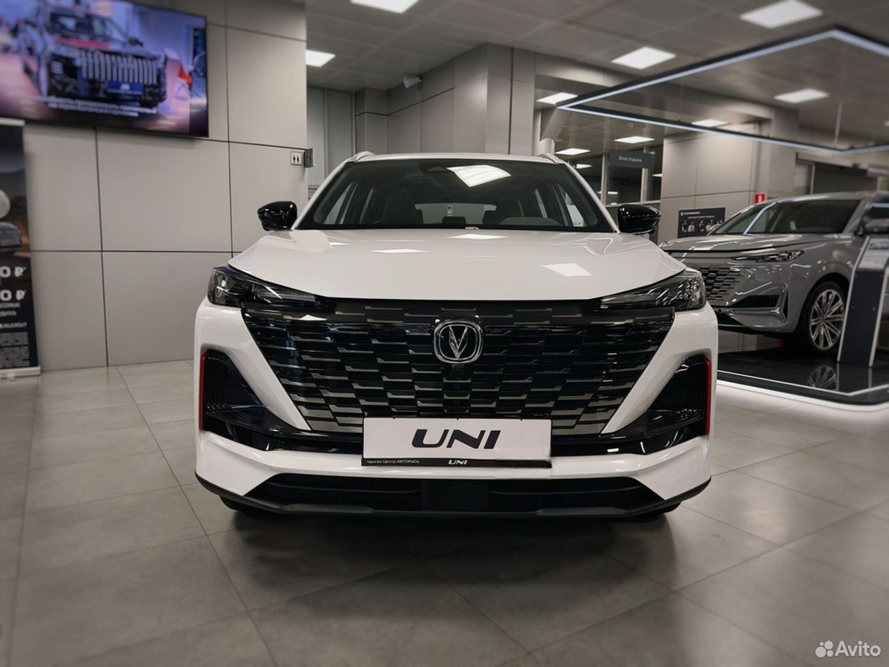 Changan UNI-S 1.5 AMT, 2025