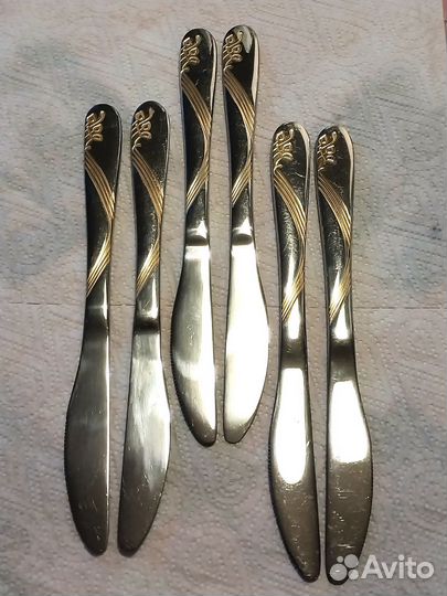 Ножи столовые. Набор