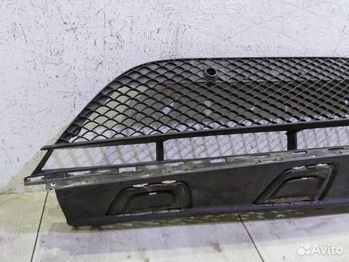Решетка бампера Мерседес