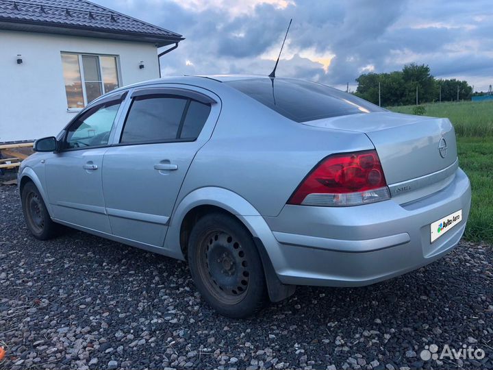 Opel Astra 1.3 МТ, 2009, 240 000 км