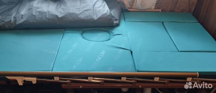 Медицинская кровать для лежачих больных