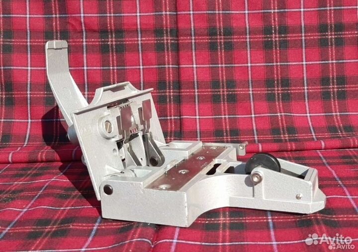 Пресс для склейки пленки СССР