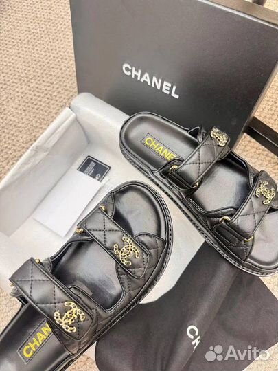 Шлепки Chanel