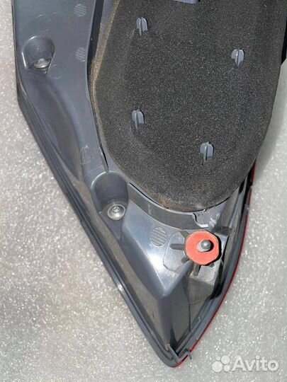 Фонарь задний левый Mercedes-Benz C-Класс