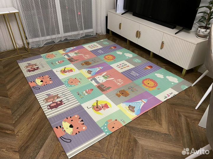 Детский коврик для ползания новый (заводской брак)