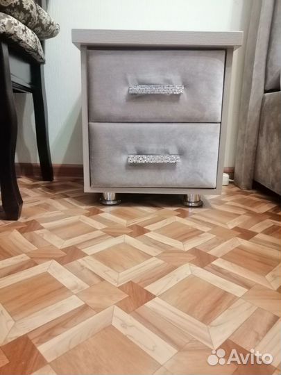 Кровать 2х спальня с матрасом, 2 тумбочки, 30т.р