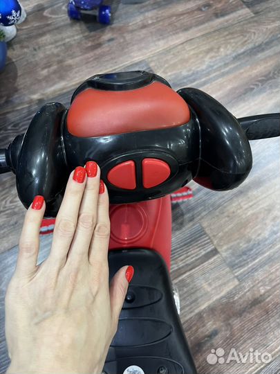 Детский мотоцикл (велосипед)