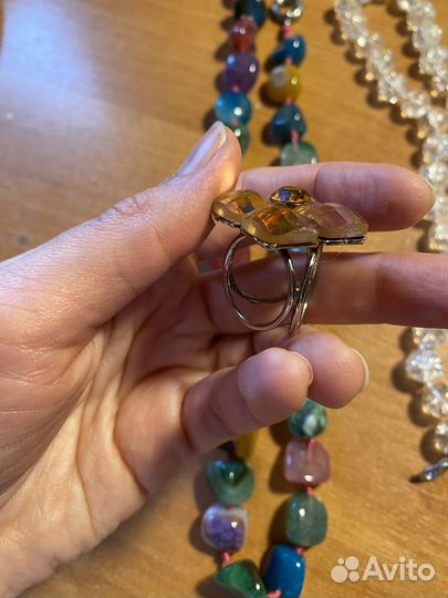 Зажим для платка