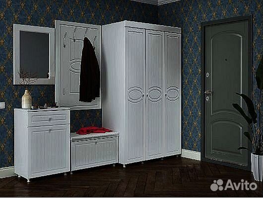 Шкаф в прихожую на заказ