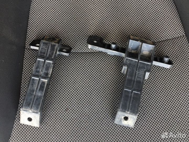 Кронштейн усилителя заднего бампера Kia Ceed 2 JD