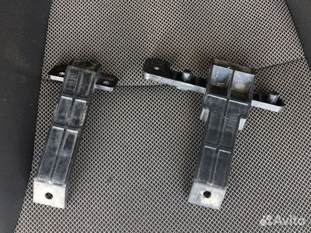 Кронштейн усилителя заднего бампера Kia Ceed 2 JD