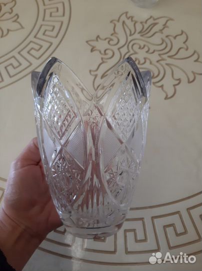 Ваза хрустальная
